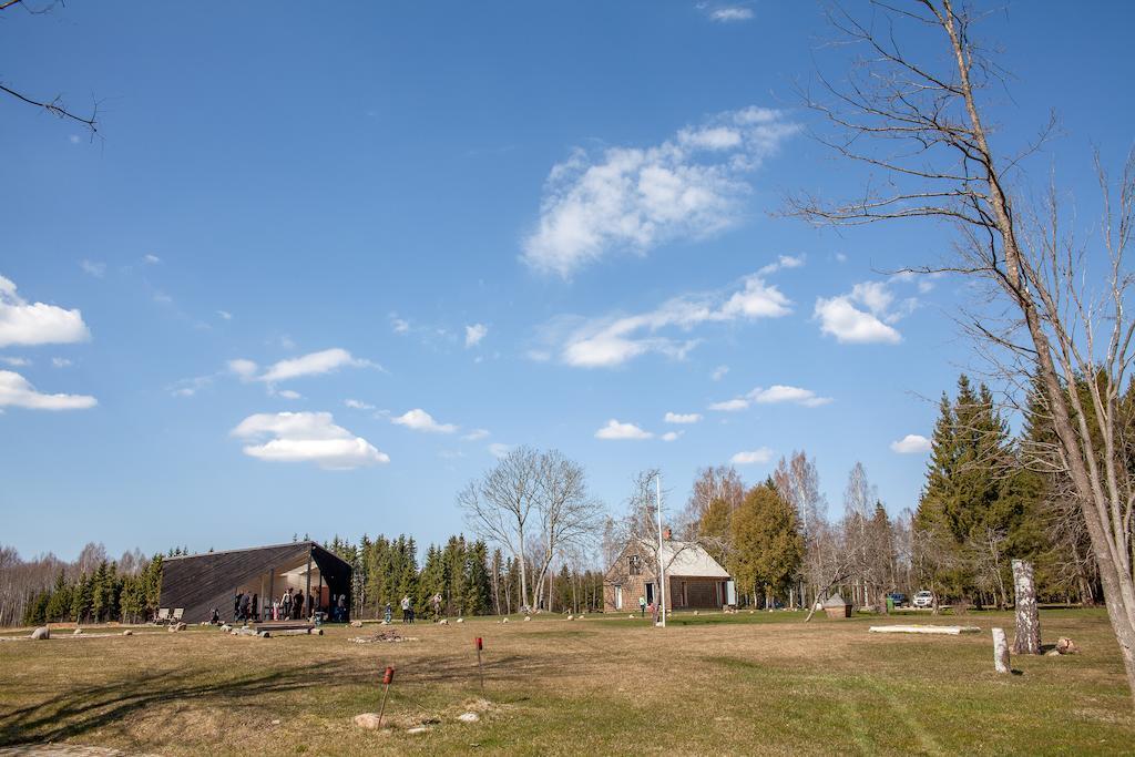 Koveri Holiday Center Hotel Exterior photo